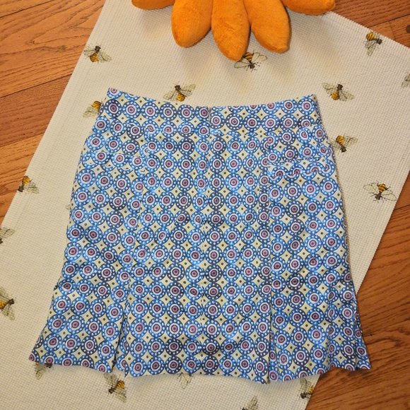 Lizzie Driver Blue Circle pattern Golf Skort Sz 4 - Picture 3 of 5